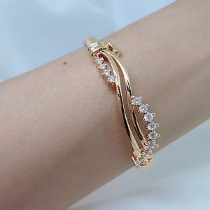 Gelang Tangan Bangle Wanita: Aksesoris Fashion Awet & Anti Karat