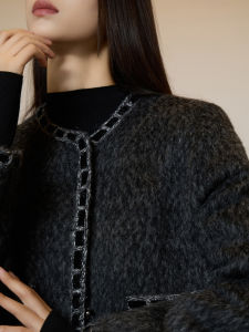 Elegant Black Retro Quilted Down Lining Coat