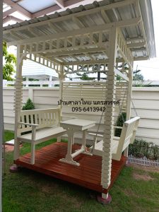 ซุ้มระแนงชิงช้าไม้สักทอง