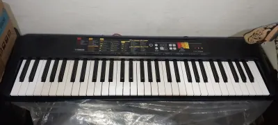keyboard Yamaha psr f52