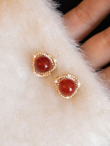 New Year Red Agate Ear Cuffs Womens Pure Silver No Piercing Fashionable Ear Jewelry Onekiss Original Design Fresh Outfall