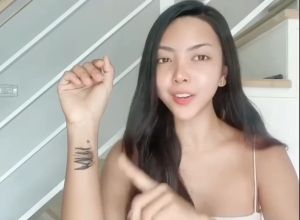 ผลิตภัณฑ์เจลล้างหน้า Libellulaz 1 Step Remover & Cleanser (ลิเบลลูลาซ์ วัน สเต็ป รีมูฟเวอร์ แอนด์ คลีนเซอร์) ขนาด 100 ml