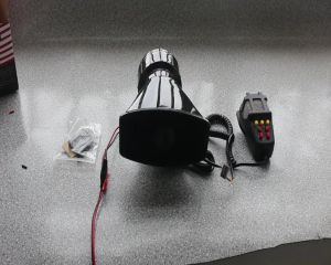 Còi Hú Police 7 Chế Độ Âm Thanh Điện 12V