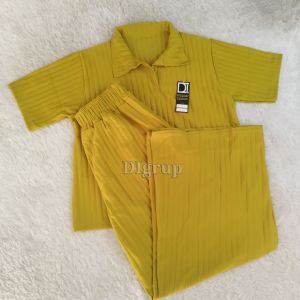 Jumbo Setelan knit Crop Top Sierra Viral Terbaru Ukuran Jumbo Polo Shirt Dan Celana Panjang Kulot / One Set Knit Crop Top Sierra / Oneset Wanita Murah Terbaru Bahan Knit Hornet Maxiline Rib Big Size