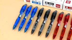 DELI Gel Ink Pen 0.5mm S08 Stationery Student Pen Blue Red Black Pen