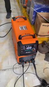 MÁY CẮT PLASMA 100A-JASIC NK NGUYÊN CHIẾC  ĐIỆN ÁP 380V -ĐỘ CẮT DẦY 20 LY