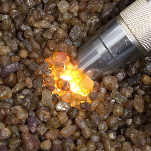 100g/Pack Small Size Natural Yellow Corundum Raw Chips Stone Crystals Mineral Crystal Healing Stones Gemstones Reiki Home Decor