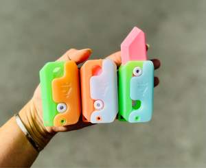 Dao Vô Tri 3D Dao Cà Rốt Kết Hợp Gôm Tẩy Bút Chì 2in1