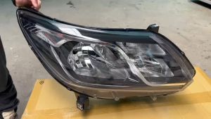 Đèn pha Chevrolet Colorado(16-23) có mí