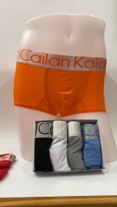 กางเกงในชาย Cailan Kalai 1 กล่อง บรรจุ 4 ตัว สีและแบบตามภาพ  สินค้ามาพร้อมกล่อง พร้อมส่ง ( Cailan Kalai กล่อง 4 ตัว )