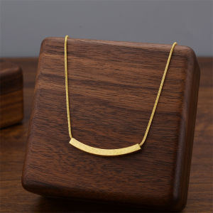 สร้อยคอไททาเนียมแบบไม่ซีดจางสำหรับผู้หญิง โซ่แบบโค้งมน เครื่องประดับแฟชั่นแบบอเนกประสงค์ จี้รูปตัว U ทรงกลม