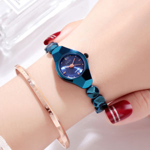 Gedi Đồng hồ nữ Mini Nhỏ Quay Số dây đeo vòng tay Tinh Tế Đơn Giản Thời Trang Không Thấm Nước thép vonfram Màu Đồng hồ thạch anh Cho Phụ Nữ