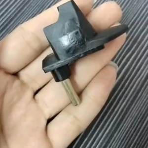 เเพ็ค 5 ชิ้น ตัวกันโซ่ ที่กั้นโซ่ ตัวกันโซ่ตก อะไหล่เลื่อยยนต์ รุ่น 5200 5800