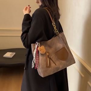 Túi nữ thời trang túi tote công sở vá khóa trẻ trung vừa A4 HĐ 181