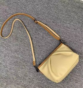 กระเป๋าสะพายข้างหนังแท้สำหรับผู้หญิง ทรงสี่เหลี่ยม สีพื้น ซิปเปิด กระเป๋าใส่โทรศัพท์มือถือแบบลำลอง กระเป๋าสะพายข้าง