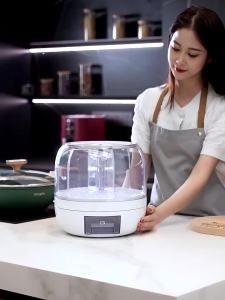 Moisture-Proof Insect-Repelling Grain Storage Container