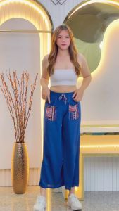 กางเกงพื้นเมืองลายม้ง กางเกงลายไทย มี2ประเป๋า มีเชือกผูกด้านหน้า เอวจั้ม ผ้าเบาใส่สบาย ผ้านิ่มผ้าหนังไก่ ราคาถูก ส่งในไทย ส่งเร็ว K8001