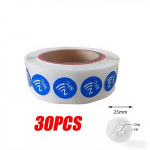 Aitemay 100 chiếc thẻ lập trình NFC Bộ nhãn dán Chip tần số cao Ntag215 (504 Byte) với lớp phủ ướt chống ẩm + Miếng dán tự dính tròn cho tường âm nhạc & nhà thông minh