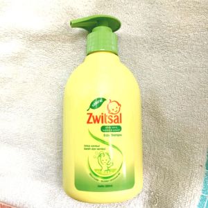Zwitsal Baby Shampoo Natural Aloe Vera Kemiri & Seledri 300 ml Sampoo bayi Lidah Buaya  Nahisa1