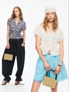 ULD | Retro Adjustable Pleated Checkered Lace Hollow Short Sleeve Shirt