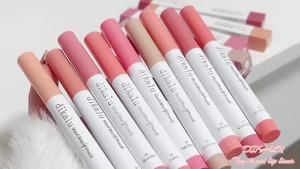 DIKALU Matte Lip Liner Full Size Son Bóng Dạng Nhung Không Dính Dành Cho Người Mới Bắt Đầu Lâu Trôi Không Chứa Hóa Chất Gây Lo Ngại