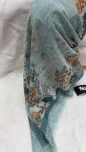 Hijab Segi Empat Terbaru 2024: Tips & Model