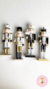 Pinky Bee Dekorasi Natal Nutcracker 25cm 67411700