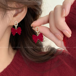 2025 New Year Red Celebration Pearl Earrings Womens Autumn Winter High-End Sensation Ear Jewelry Korean Style  out