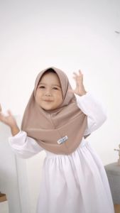 Rafina Jilbab Instan Bergo Anak Jersey Usia 1-5 tahun / Kerudung Hamidah Anak Jersey Premium