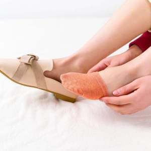 FSDZ Forefoot Socks Woman Summer Solid Color Candy Female Half Foot Toe Cover Half Socks Heels Invisible Cotton Breathable Socks