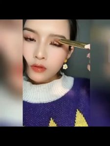 Eyeshadow Crayon 2in1: Produk Makeup Untuk Mata