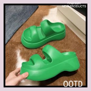 LHSunshine สินค้าเข้าใหมาจัดส่งไว รองเท้าแตะแฟชั่นสำหรับสุภาพสตรี รองเท้าแตะเสริมส้นสำหรับสุภาพสตรี รองเท้าคุณผู้หญิงสุดน่ารักมีให้เลือกหลากสีสีสันสดใจสุดๆ แต่งโบว์ติดไปให้เพิ่มความหรูหราให้กับตัวรองเท้า