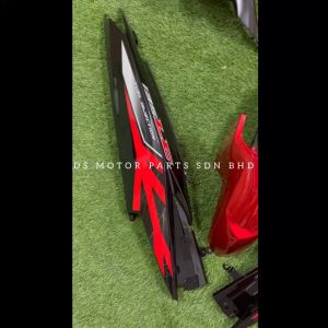 COVER SET LC135 V2~V7 EXCITER KING MERAH (RM7+BG)