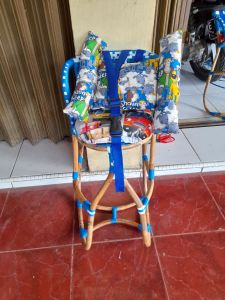 Kursi Boncengan Anak Motor Matic Biasa Dilengkapi Sabuk Pengaman Dan Bantal Stang