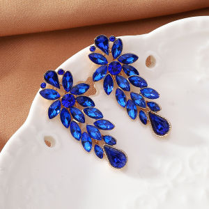 Elegant Vintage Gorgeous Klein Blue Rhinestone เลียนแบบอัญมณีต่างหูสําหรับผู้หญิง Party Prom งานแต่งงานเครื่องประดับอุปกรณ์เสริม