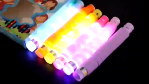 LED Flash Telescopic Light Plastic Tube Decompression Toy Birthday National Day Party Prop Decor Color Fluorescent Stick