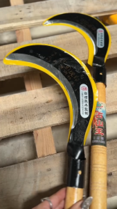 เคียว เคียวเกี่ยวข้าว เคียวแมงกานิส เคียวเหล็ก ใบมีดคม แข็มแรง ใช้สำหรับ ตัดไม้ ตัดหญ้า ตัดแต่งกิ่งไม้ มีดพร้า เคียว ใบมีดโค้ง - 10 บรรจุภัณฑ์