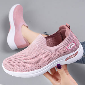 New Leisure Walking Soft Bottom Mother Shoes: Fashion Breathable Sports Women's Shoes
