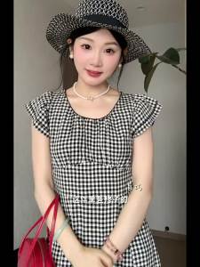 Slimming Waist-accentuating Mini-figure Black-and-white Gingham Summer Dress