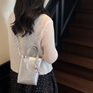 Grosir import jakarta 535 Aff Free Gantungan Tas Selempang Wanita Import Tas Sling Bag Cantik + Terkiniian