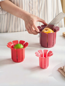 Kuhn Rikon | Fruit Slicer and Divider for Apples and Oranges