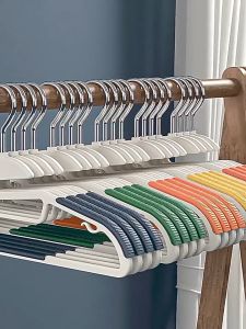 Inaso Gantungan Baju Hanger Plastik 1 Pcs Gantung Pakaian Hanger Anti Karat Tempat Gantungan Lemari Pakaian Anti Slip HSB702 Holder Baju Warna-Warni - Lazada