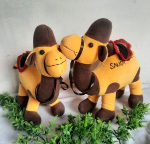 Boneka Unta Saudi Arabic and baby