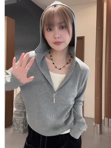 Gray Knitted Hat Womens Loose Long Sleeve Casual Style Fashionable Autumn Top Womens Clothing Korean Style Fake Two-Piece