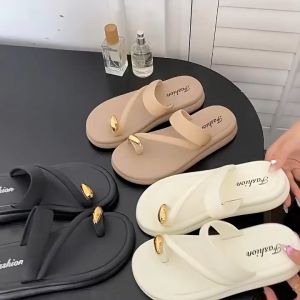 รองเท้าแตะสตรีสำหรับสวมใส่กลางแจ้งในฤดูร้อนที่บ้าน รองเท้าแตะพื้นนุ่ม รองเท้าแตะพื้นหนาไปชายหาด