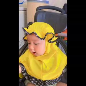 kerudung krudung kudung jilbab hijab instan anak ank bayi perempuan lucu model terbaru umur 0-6 bulan 1 2 3 tahun model topi list polka polkadot