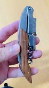 Dụng Cụ Khui Mở Nắp Chai Vang Đa Năng Cán Gỗ JD-02