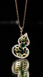 APIR Lab-grown Emeralds & Moissanite Necklace for Women Lucky Pendant Necklaces 925 Silver 18K Gold Plated Birthday Jewelry Gift