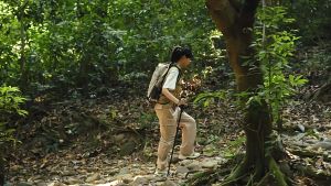 Lando พัดลมมือถือ ประคบเย็น ปรับเกียร์ได้ 3 ระดับ พัดลมพกพา ชาร์จแบตได้ 4000mAh.