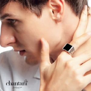 แหวนหิน แหวนหินนิลดำทรงสี่เหลื่อม แหวนหินมงคล แหวนเงิน925รมดำ แหวนนิล แหวนชาย แหวนแฟชั่น (Square Black Onyx Gemstone Ring)